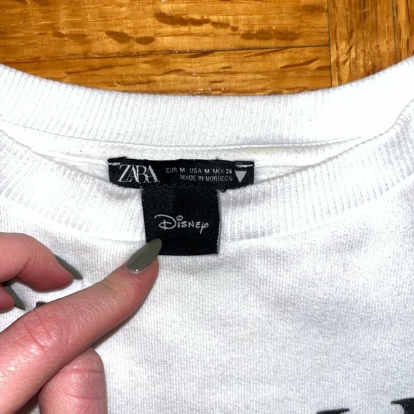 Mickey Mouse sweater - Picture 2 of 2